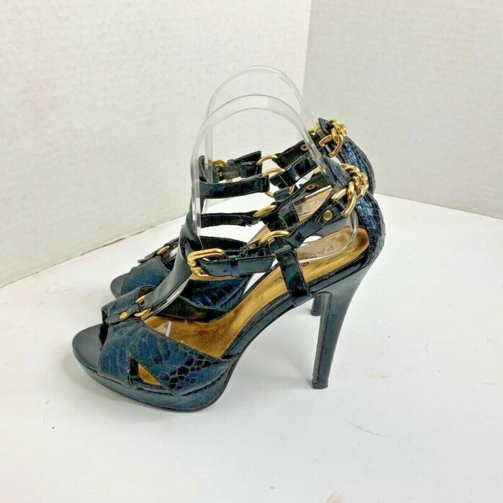 Paprika Womens Sz 8 Black with Gold 5 in heels Shoes Chain Back Textured
